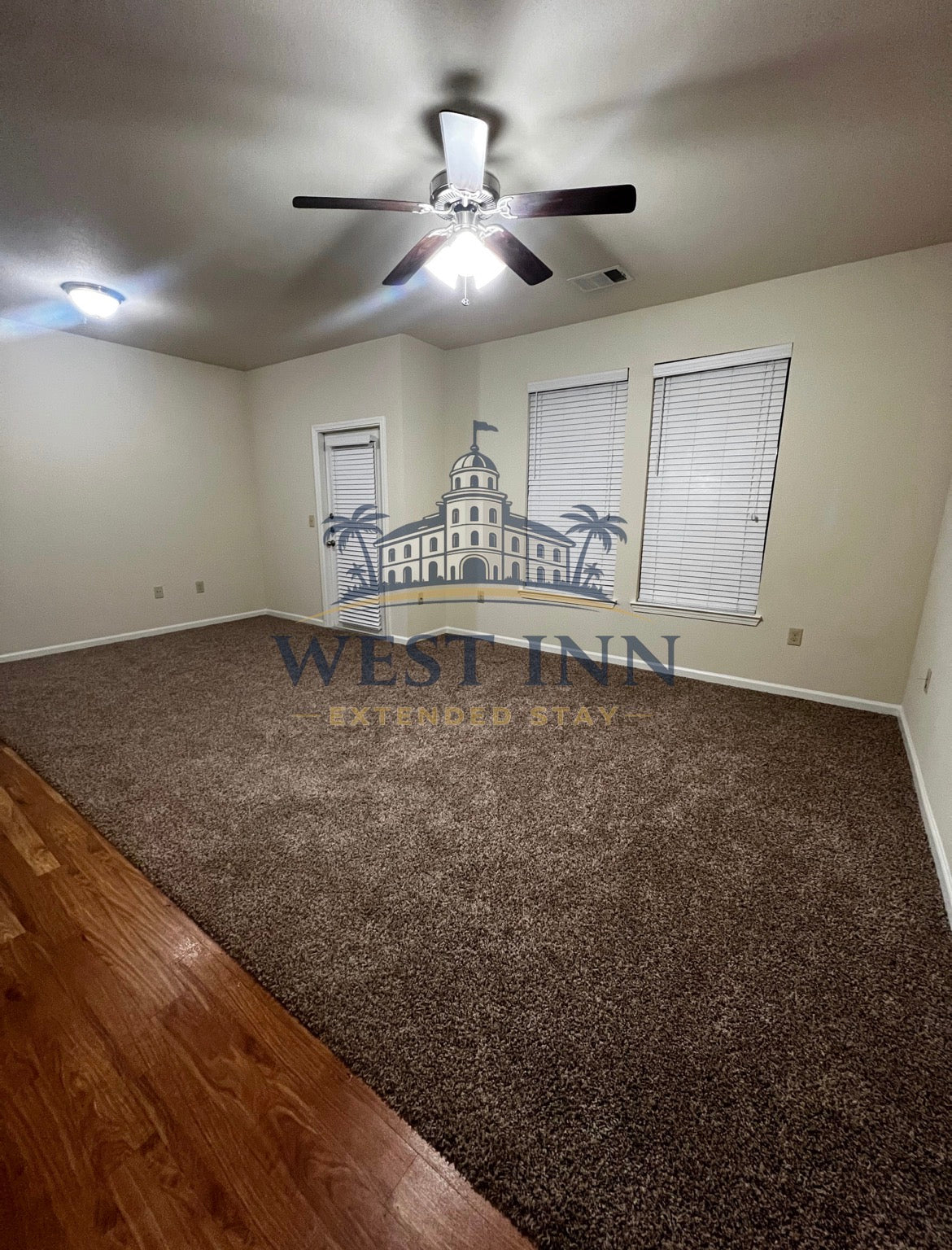 West Inn leigh $1600/Month